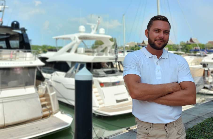 Yacht Charter Crew Member